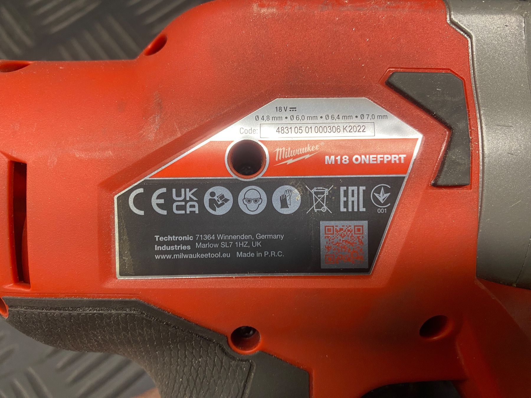Milwaukee Alle Werkzeuge: Milwaukee Akku-Blindnietgerät ab 1.- – Gebraucht aus Wabern von HK-Design 1