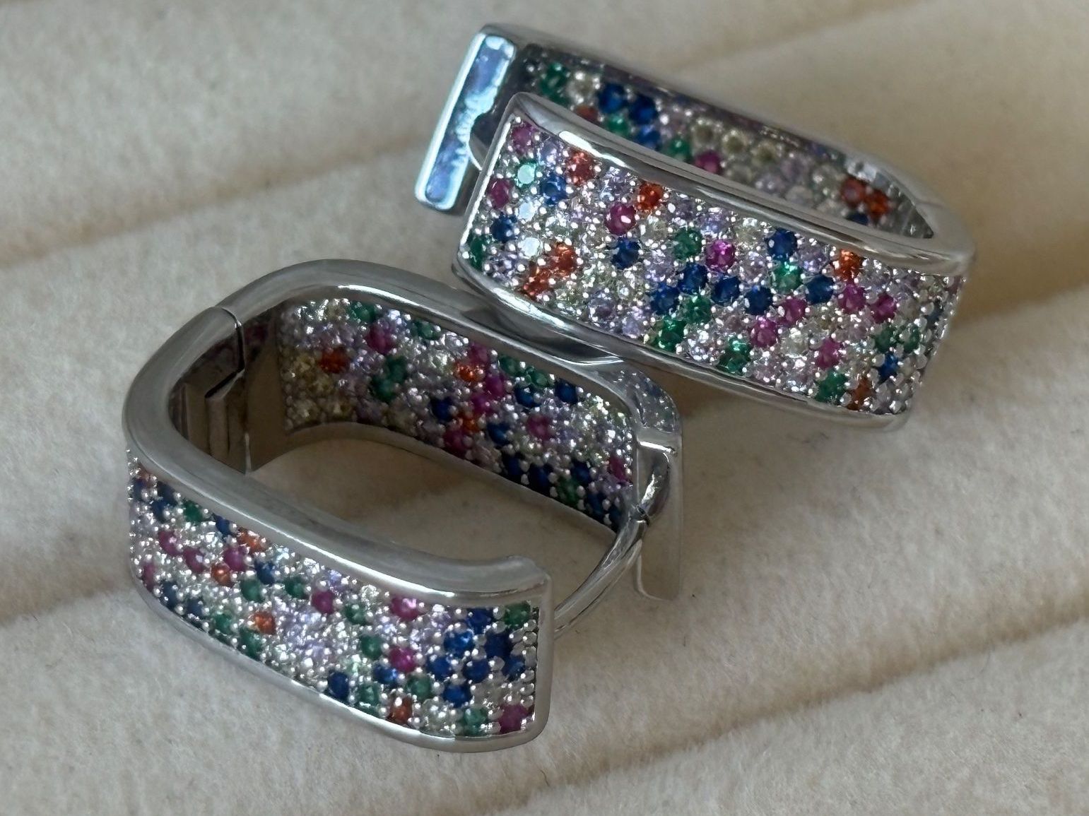 Orecchini pendenti & Orecchini a lobo: Luxus EleganteOhrstecker Ohrschmuck Multicolore Farbe:Silber – Nuovo (secondo la descrizione) da Biel-Bienne venduto da Roserosse13
