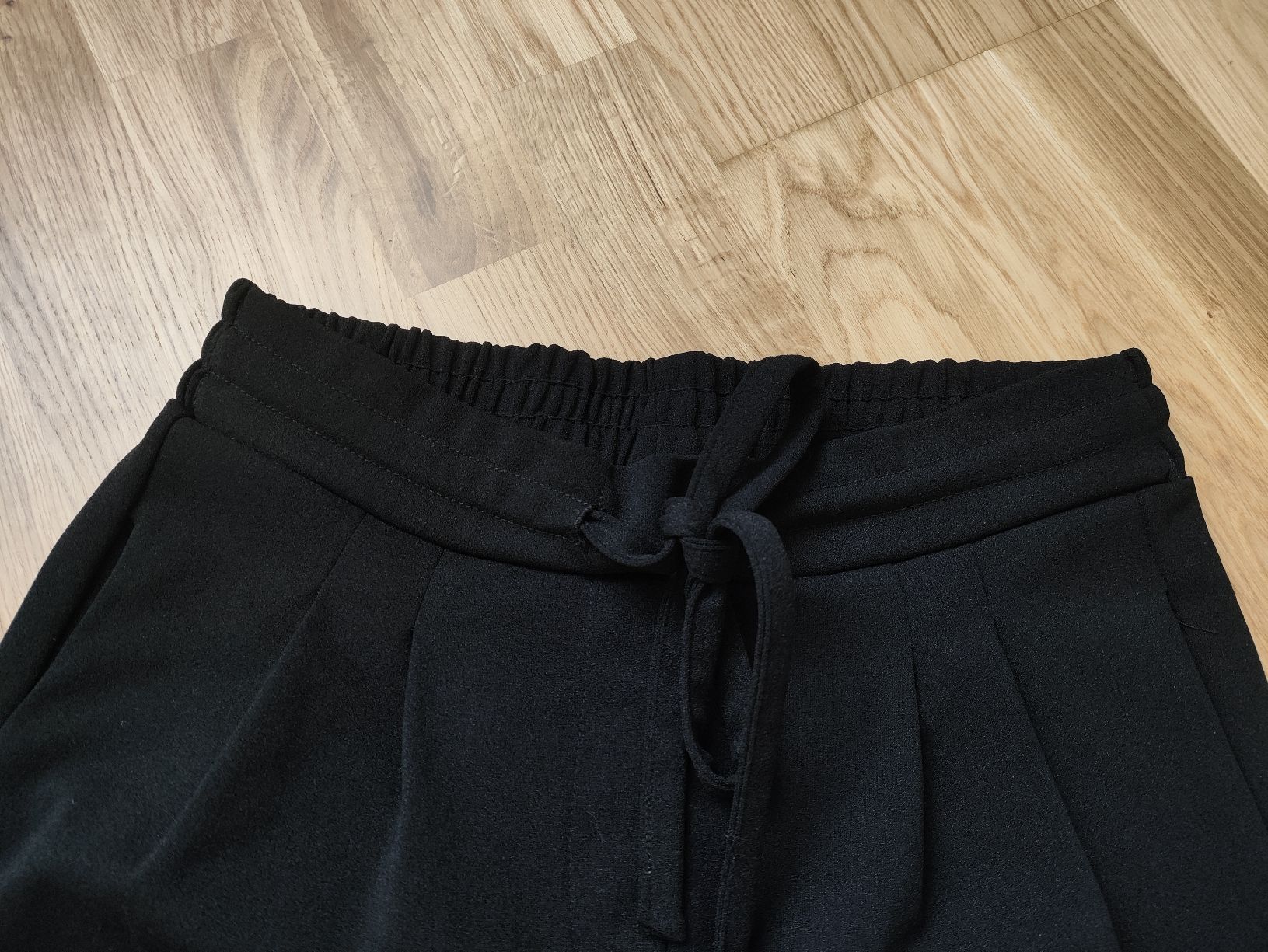 Zebra Pantaloni: Neu Leichte Hose schwarz Paperbag – Nuovo (secondo la descrizione) da Neuhausen venduto da JessIst 2