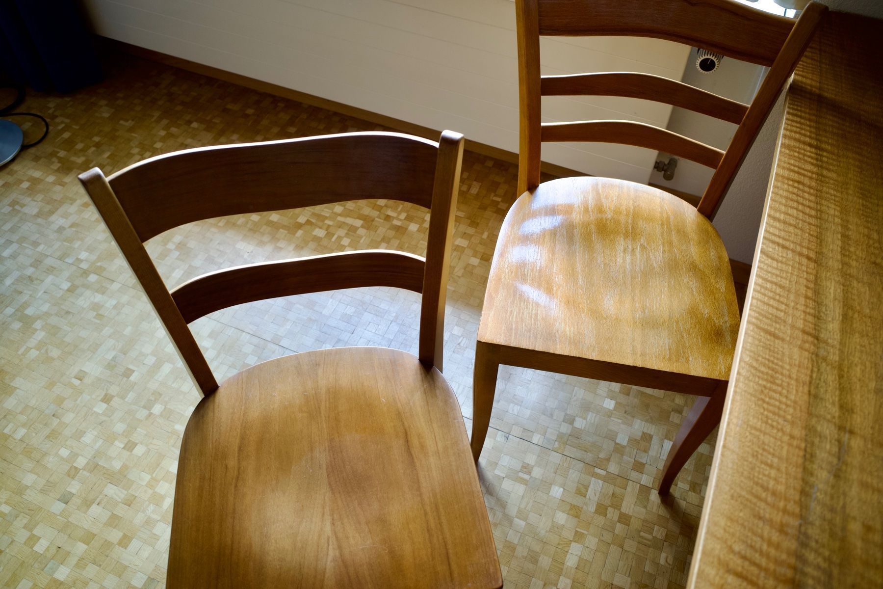 Tavoli: Esstisch mit 4 Stühlen Vintage – Usato da Othmarsingen venduto da Chlee 8