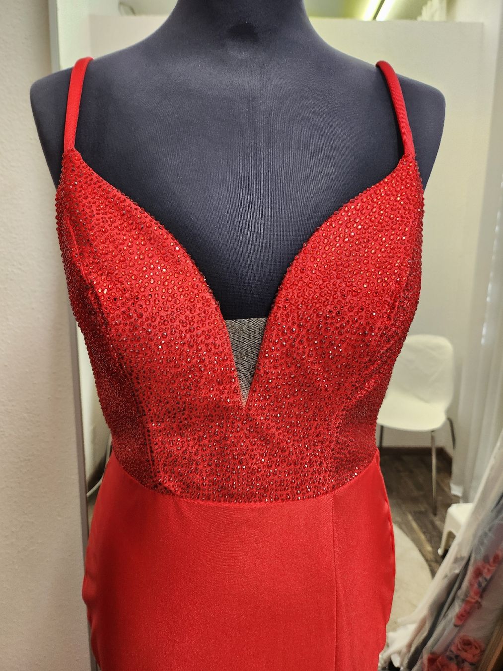 Vestiti: Rot kleid – Nuovo (secondo la descrizione) da Uster venduto da VMT. 4