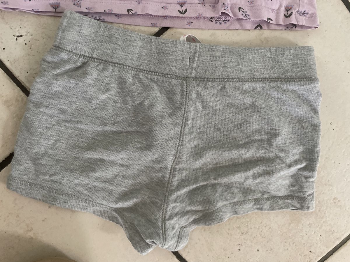 H&M Lotti & Set di vestiti: Süsses C&A/H&M Sommerset Gr.122 – Usato da Obergerlafingen venduto da cabo4 1