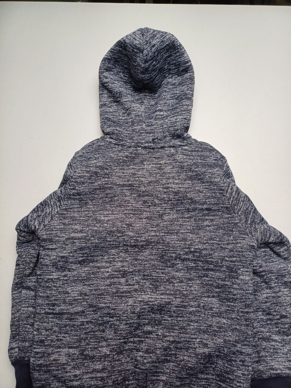 Maglioni & Felpe: warme Pulli – Usato da Dierikon venduto da oldmeetsnew 1