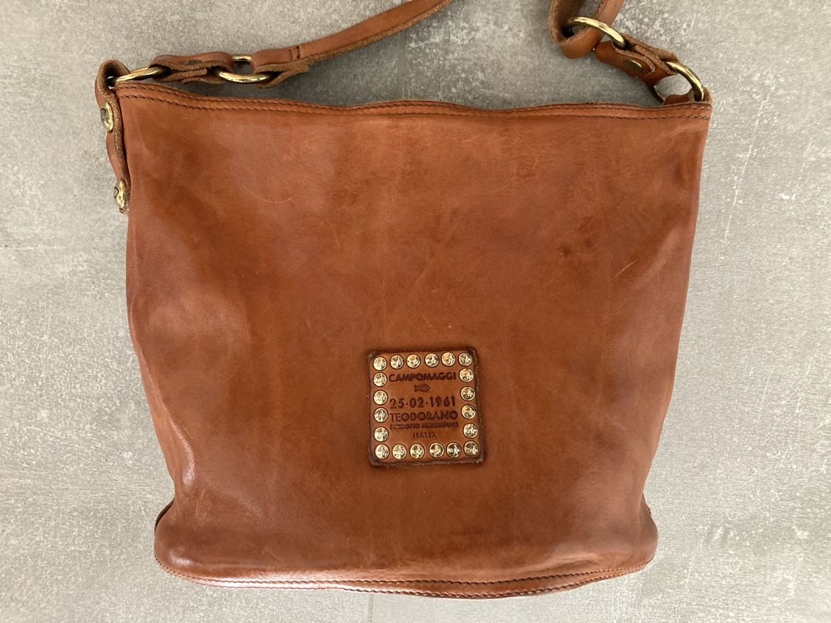 Campomaggi Borse da donna: Wunderbare CAMPOMAGGI - LEDER - TASCHE – Usato da Nidfurn venduto da cejeisda 1