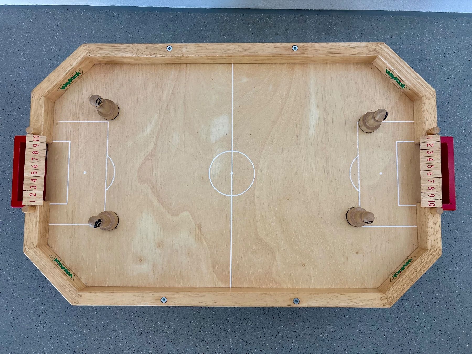 Spielzeuge: Weykick Stadion Tischfussball – Gebraucht aus Heerbrugg von delpietro 1