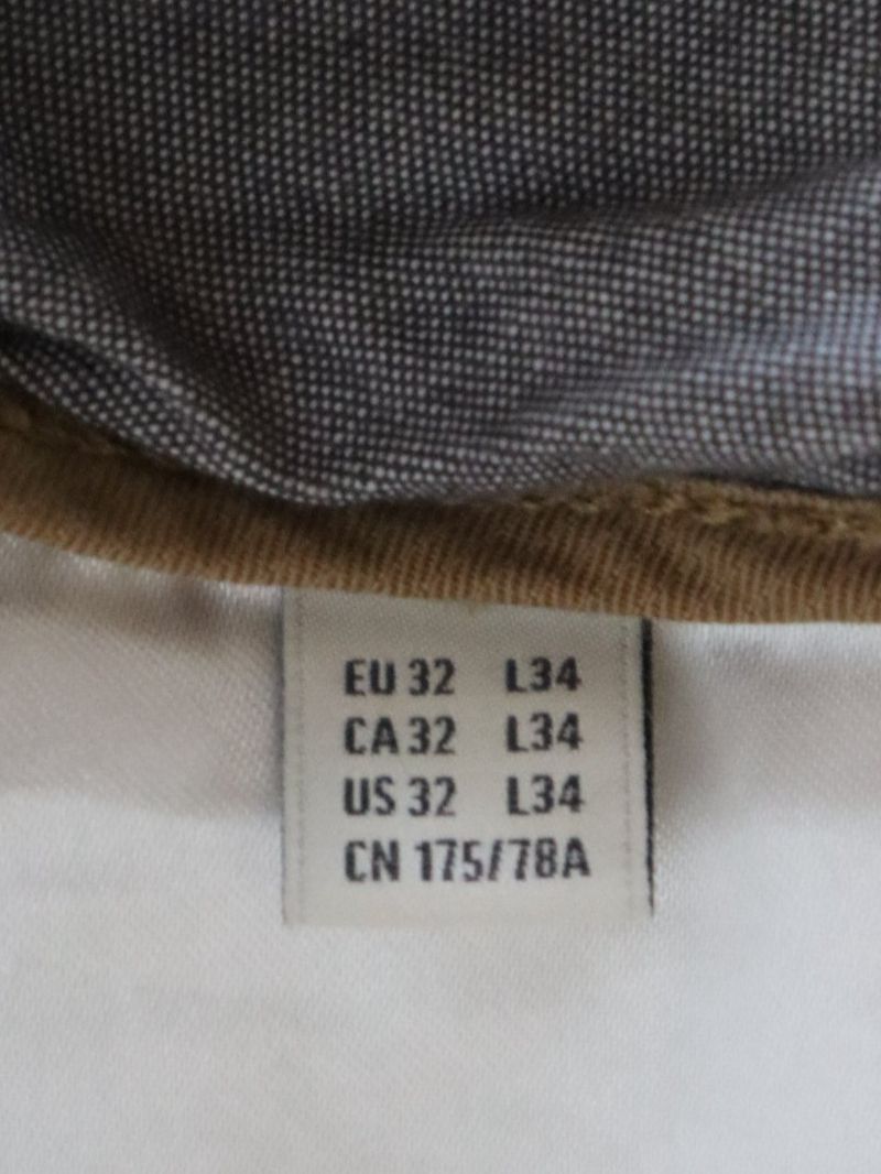 Mexx Pantaloni: Hose, Mexx, Gr. 32 / M, regular Fit /gerader Schnitt – Nuovo (secondo la descrizione) da Wattwil venduto da diamant1 4