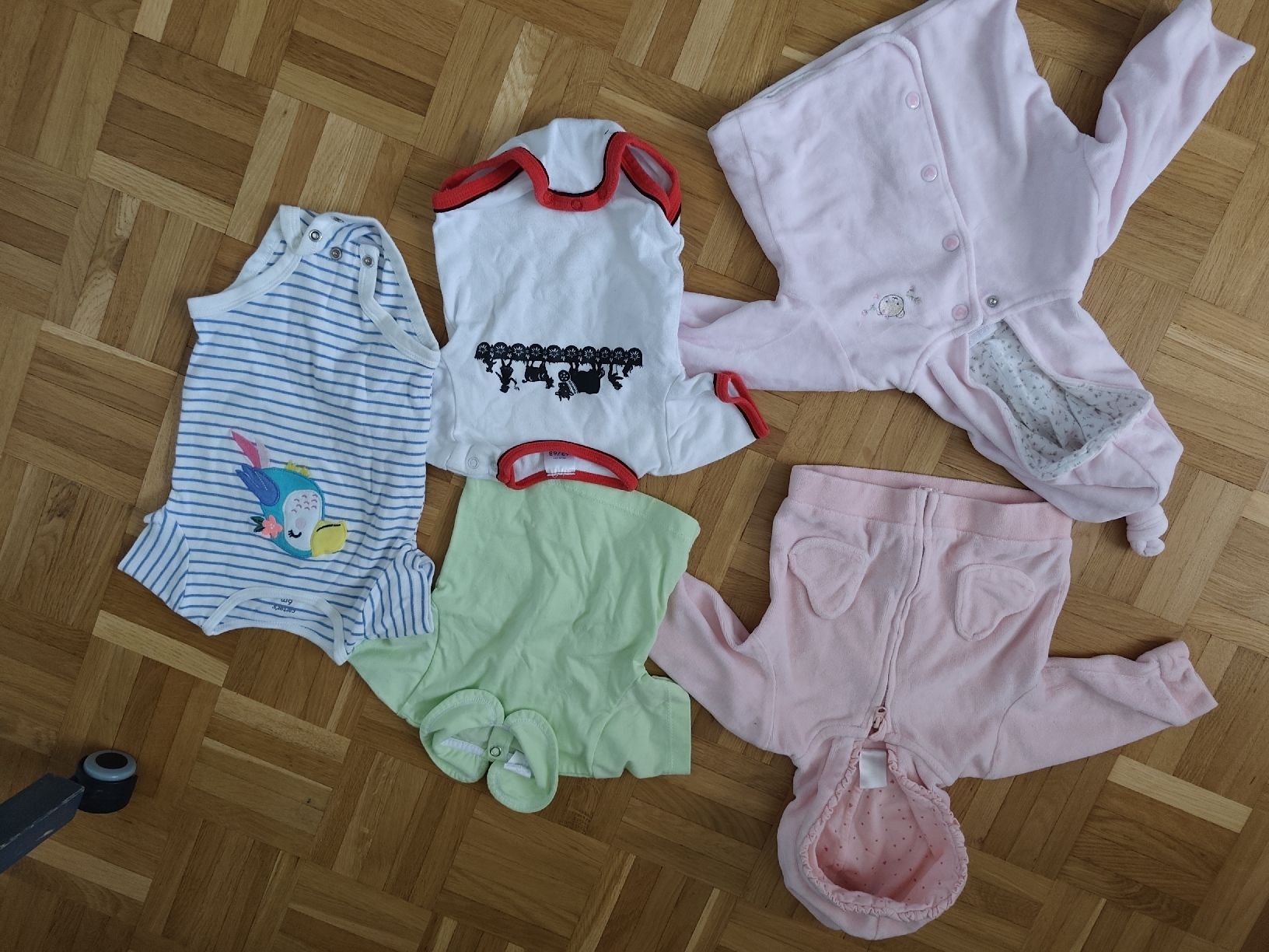 Lotti & Set di vestiti: Babykleiderpaket 50 56 – Usato da Muttenz venduto da Hermesvonthan 4