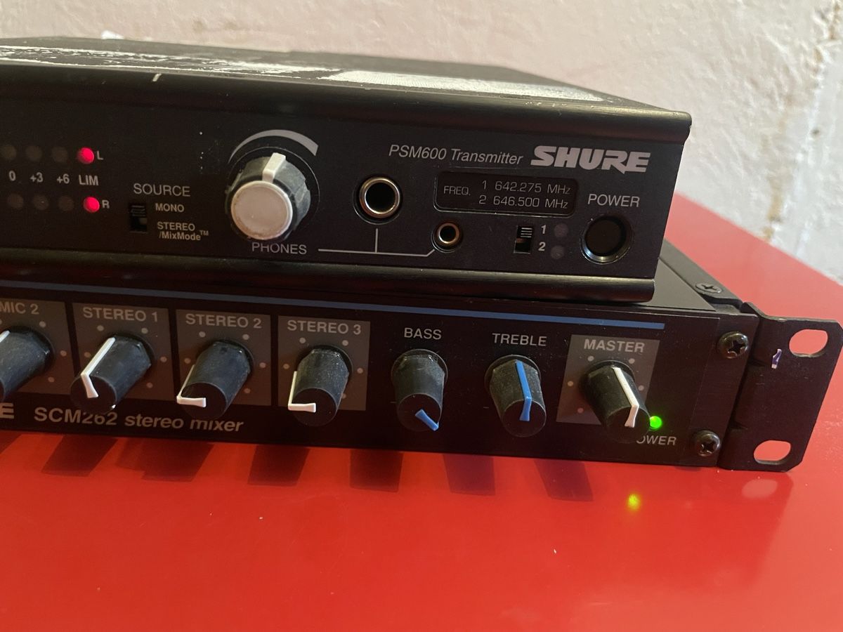 Shure Mikrofone: Shure PSM600 Transmitter & SCM262 Stereo Mixer – Gebraucht aus Zürich von beli_30 2