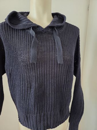 Nile Pullover
