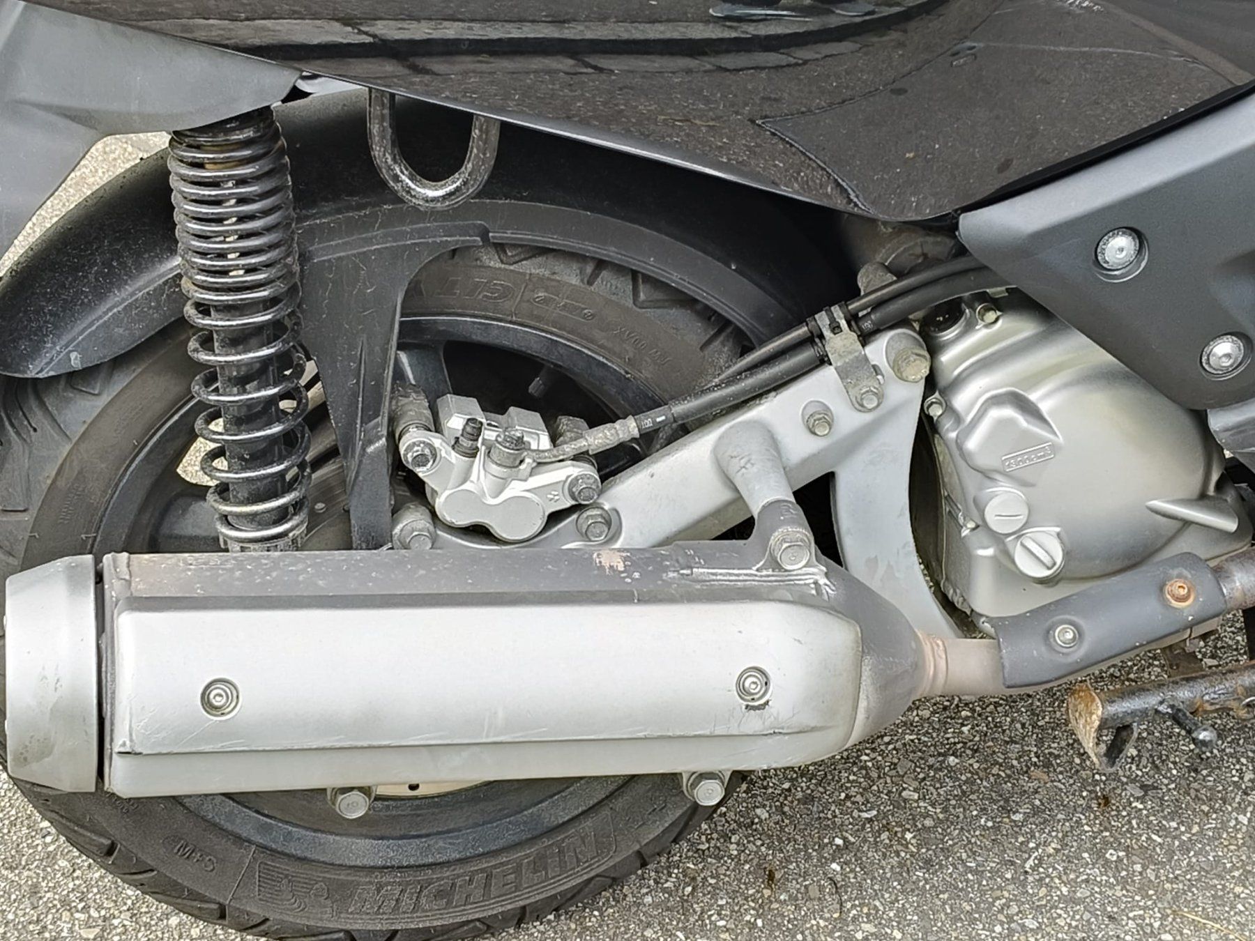 Yamaha Strada: YAMAHA XMAX 250 AUTOMAT 2012 MIT NEUE MFK – Usato da Flamatt venduto da Ij3p.s7f 6