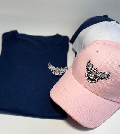 The Birds - 3 T-Shirts & 3 Caps