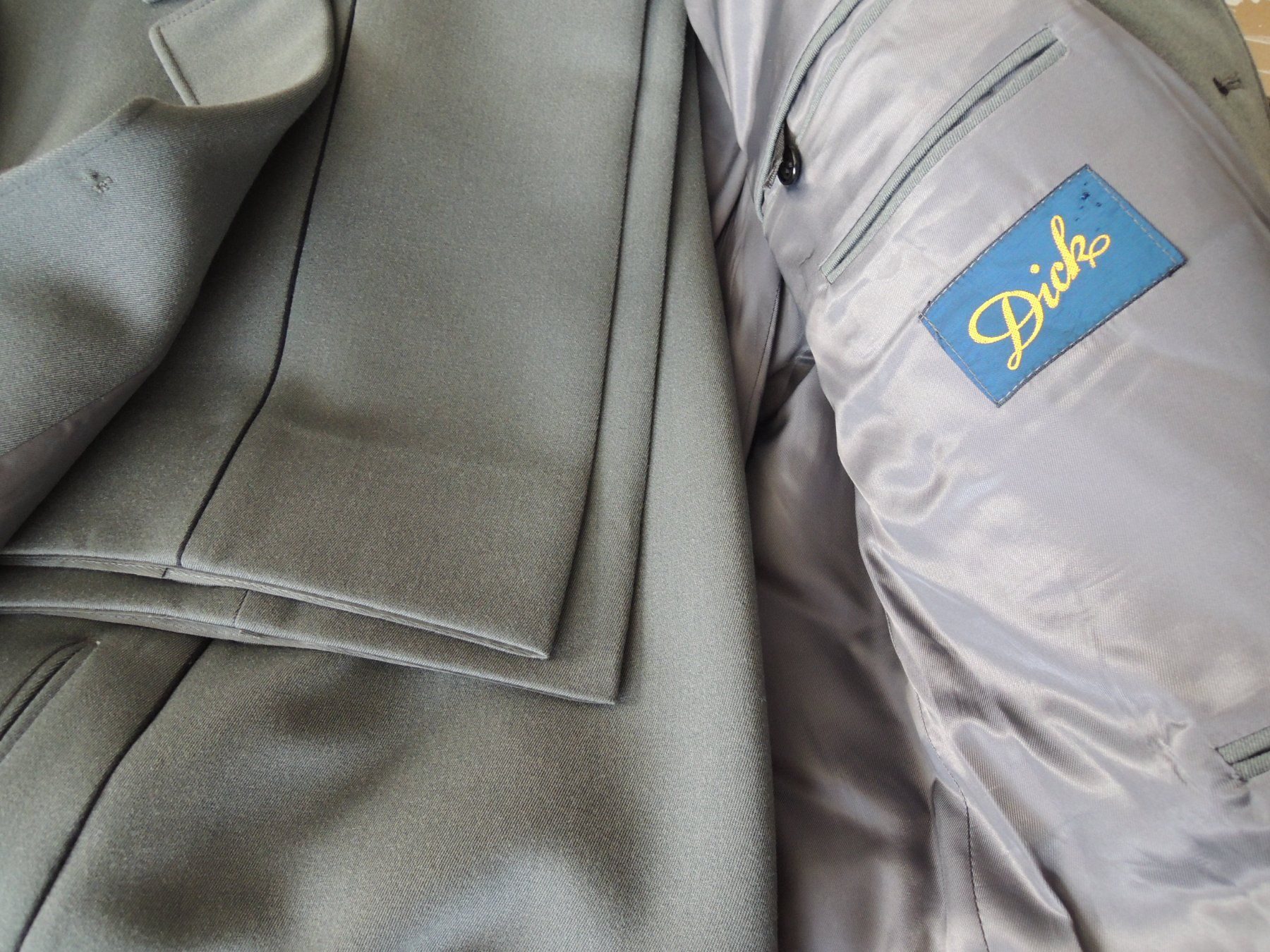 Armée suisse Uniformes: Schweizer Armee Uniform OBERST – D'occasion à Uznach par Othmar52 2