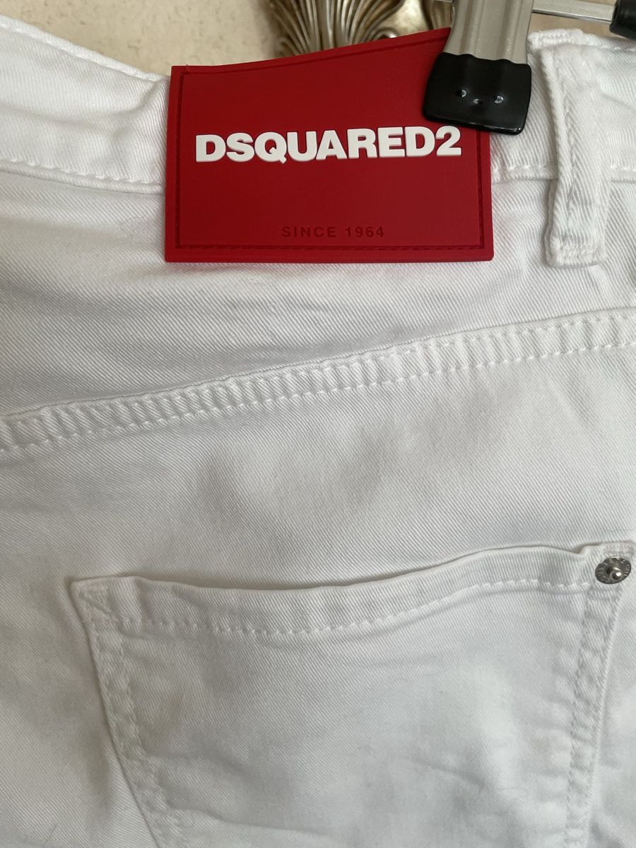 Dsquared2 Pantaloni: Dsquared 2 Jeans Shorts – Nuovo (secondo la descrizione) da Dübendorf venduto da Sebashop 3