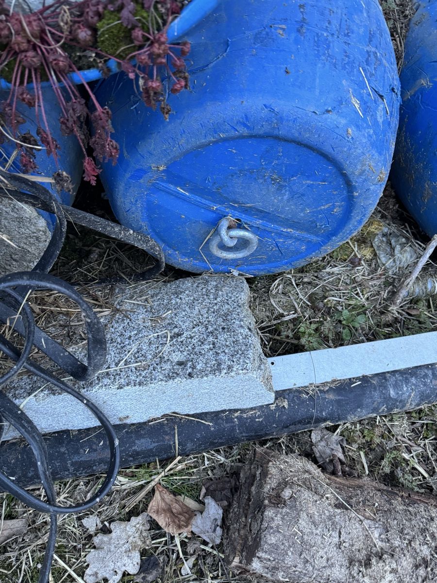 Accessori: Beton Fässer/Gewichte mit Haken – Usato da Gstaad venduto da raa_tj8d 2