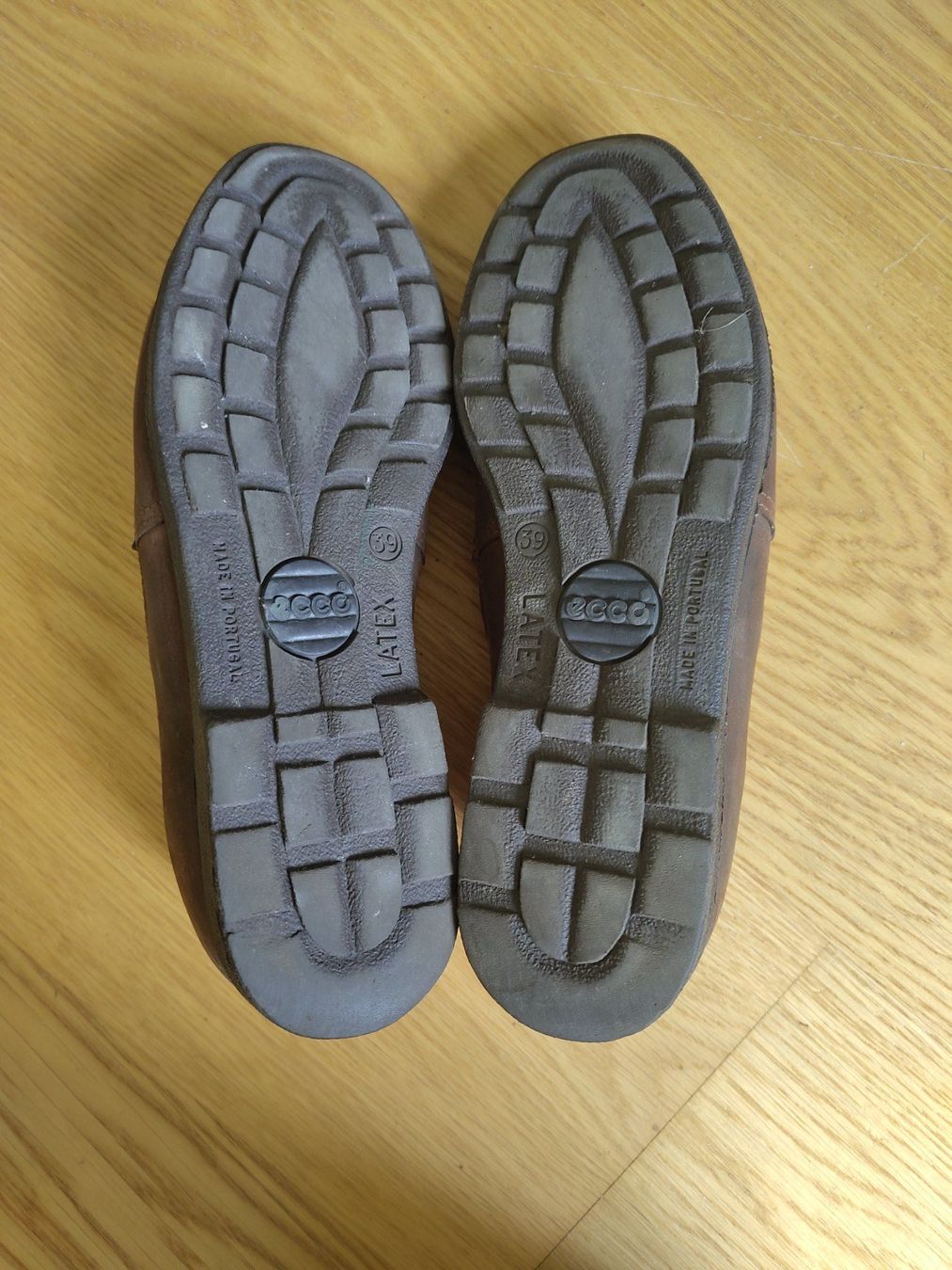 Ecco Scarpe da donna: Ecco Damen Slipper braun Leder Gr. 39 – Usato da Bern venduto da Cassiopeia-72 2