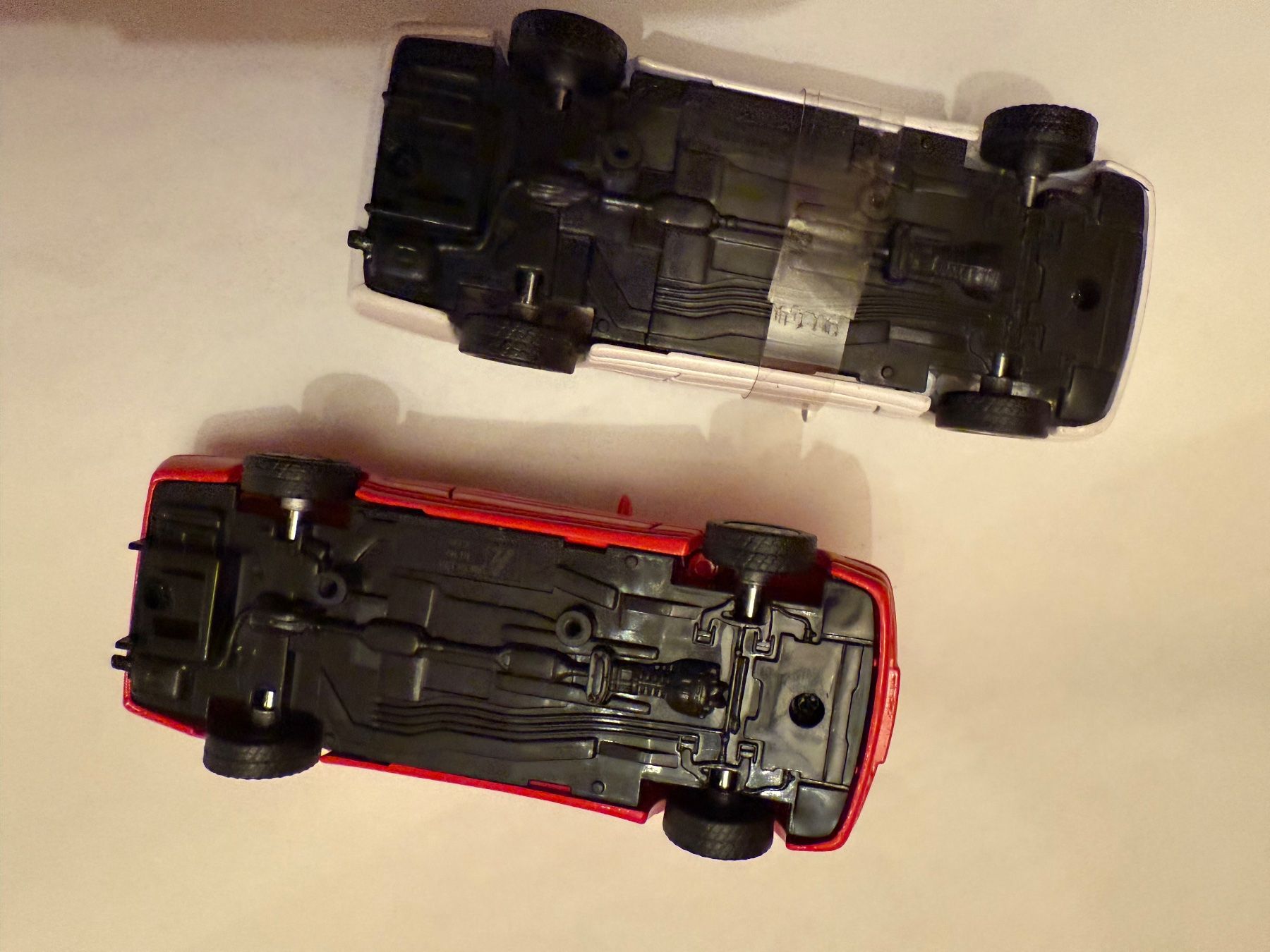 Mercedes-Benz Modellini d'auto: 2x Mercedes Cabrio CLK/1:43 – Nuovo (secondo la descrizione) da hunzenschwil venduto da Oldipark 5