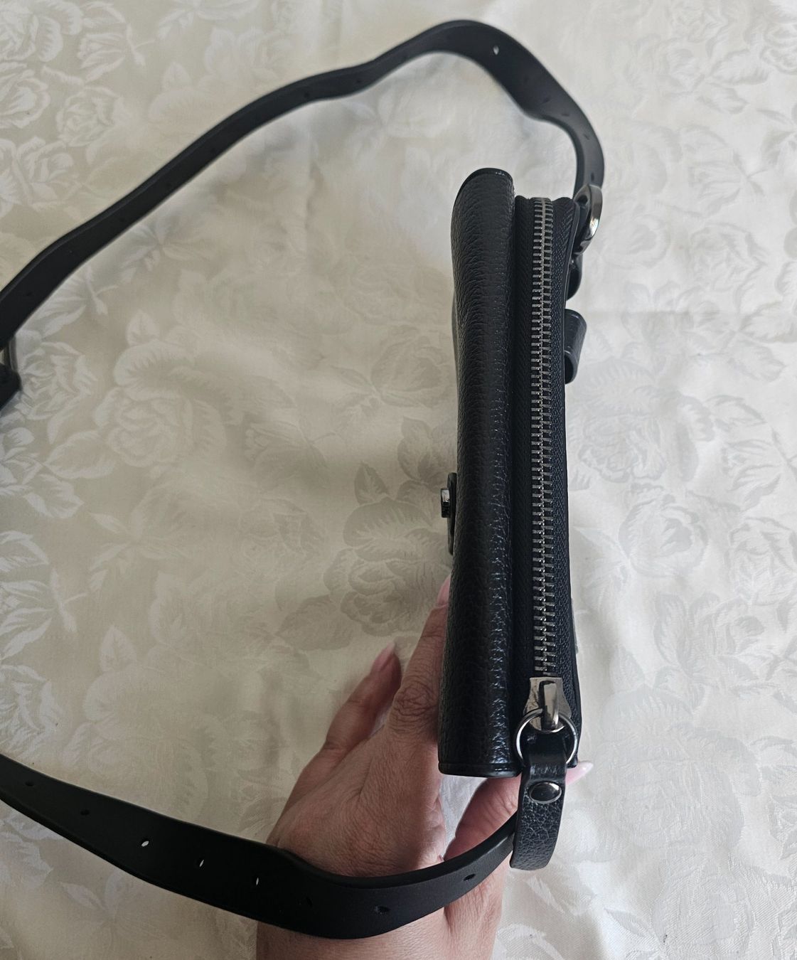 Liebeskind Borse da donna: *LIEBESKIND *Bauchtasche Leder – Usato da Bronschhofen venduto da Xena37 7