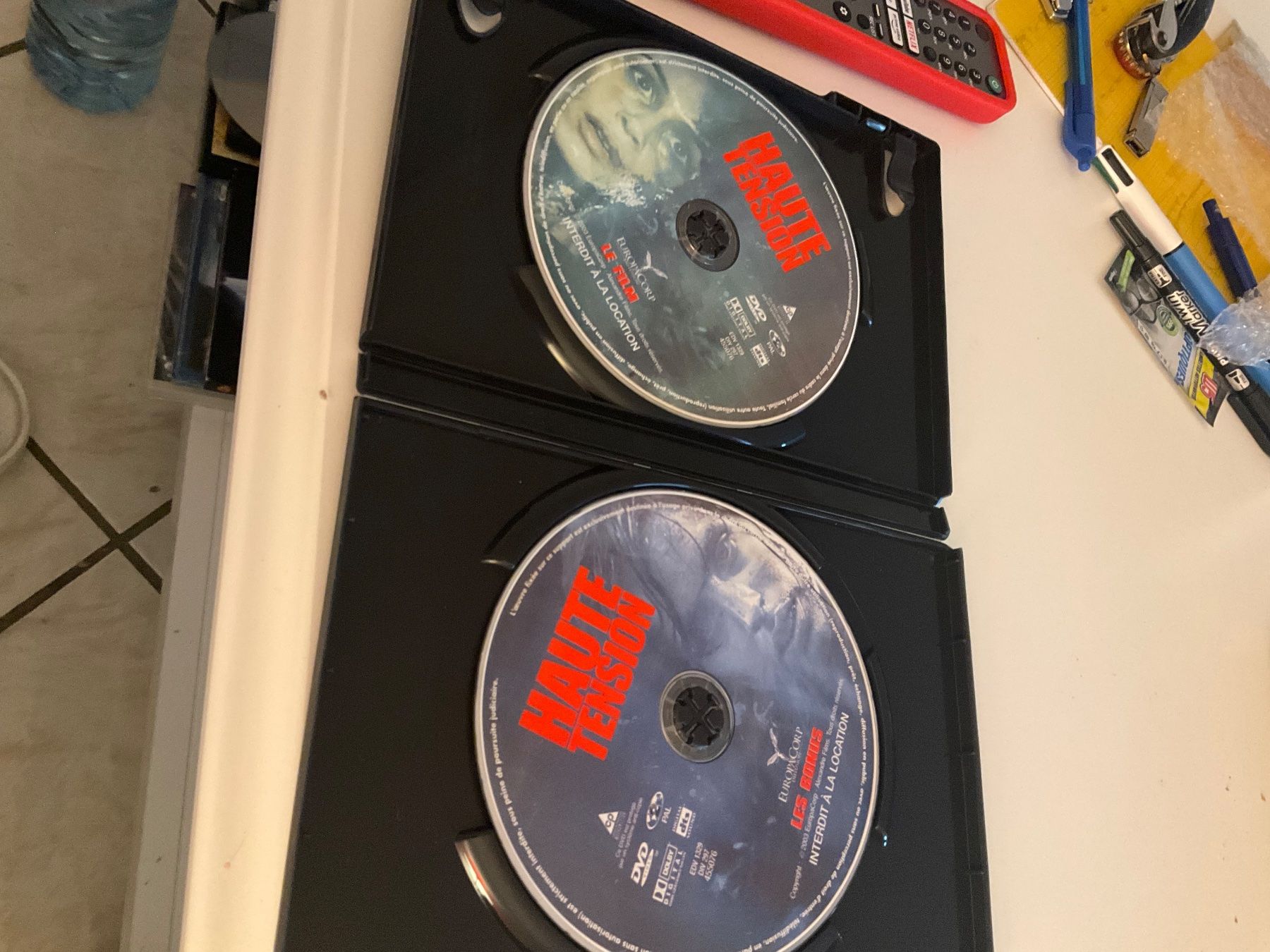 Tutti i DVDs: DVD Haute Tension edition 2 disques – Usato da Veyrier venduto da Deniro2 1