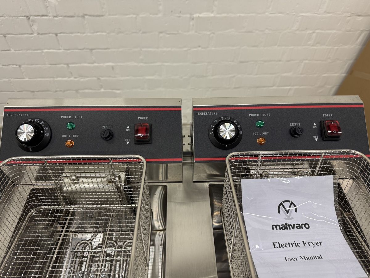 Küchengeräte: Elektro Doppelfritteuse - 10+10 Liter - 3+3 KW - Mit Ablassh – Neu und originalverpackt aus Zuchwil von mafivarotrading 9