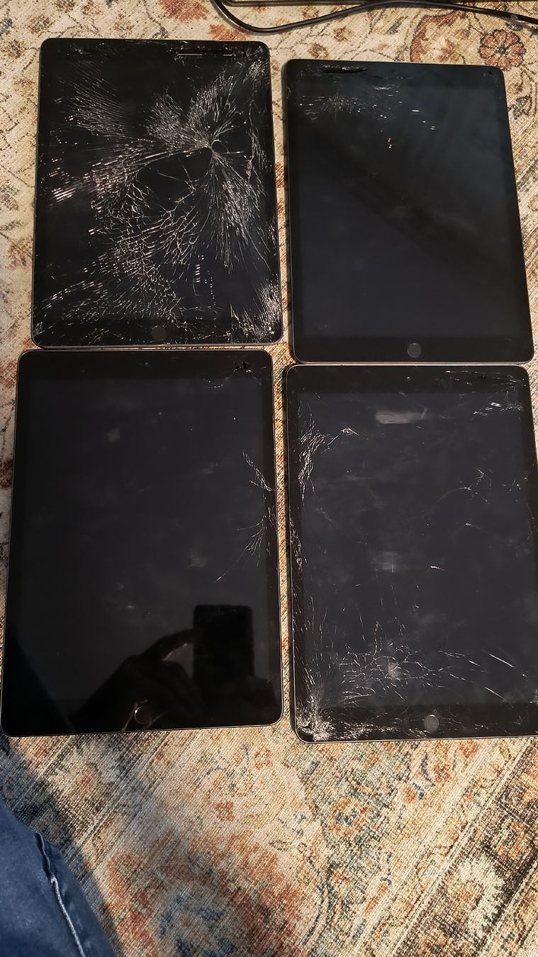 Apple Tablet PC: iPad defekt – Difettoso da Wagen venduto da huki30