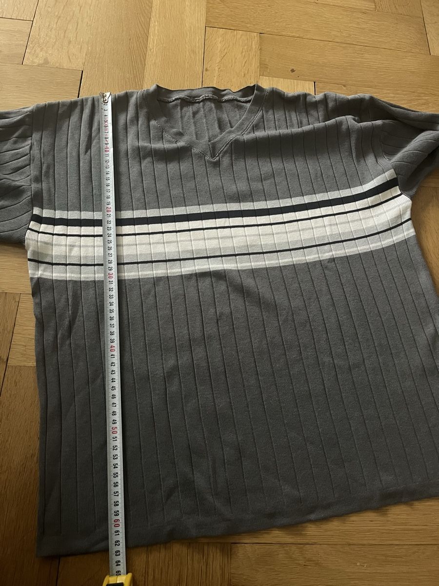 Kleiderpakete: 3er Set Herren T-Shirts, Grösse M & L, – Gebraucht aus Olten von sae_82z2 5