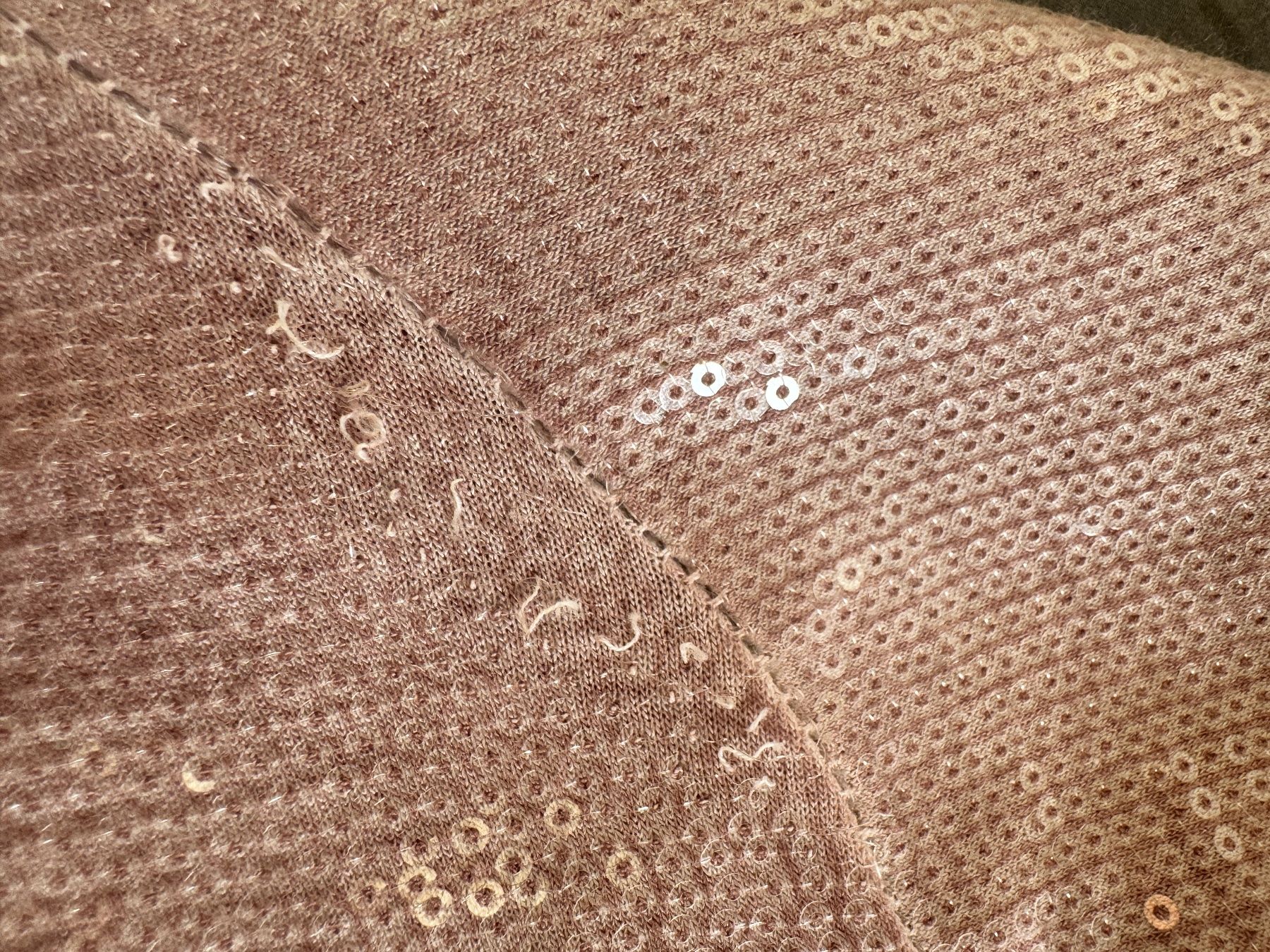 Maglioni & Felpe: Pullover Rosa mit Pailletten – Usato da Zürich venduto da Lionsands 7
