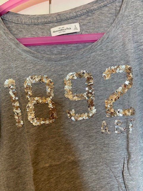 Abercrombie T-Shirts: T-shirt ABERCROMBIE – Neu (gemäss Beschreibung) aus Meyrin von The_Top_Dressing 1