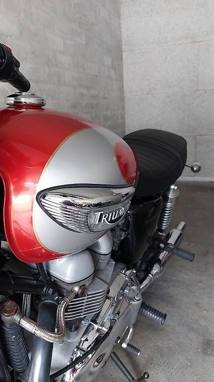 Strada: Triumph bonneville – Usato da Féchy venduto da Kevin.rag 3