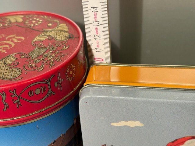 Pots: Vintage Blechdose Schweizer Folklore Trachten /Fahnenschwing – D'occasion à Kriegstetten par Dorothy66 5