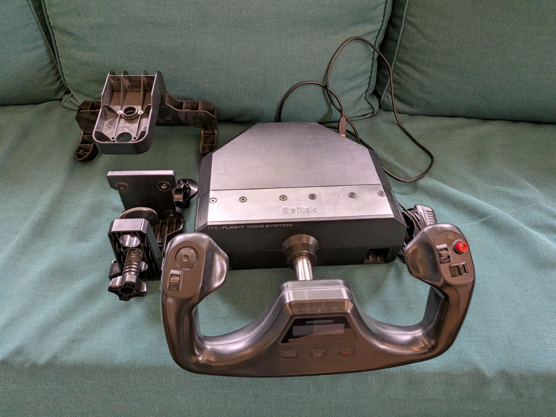 Saitek Controller: Yoke Świtek  – Usato da Lachen SZ venduto da KrisSlow 1