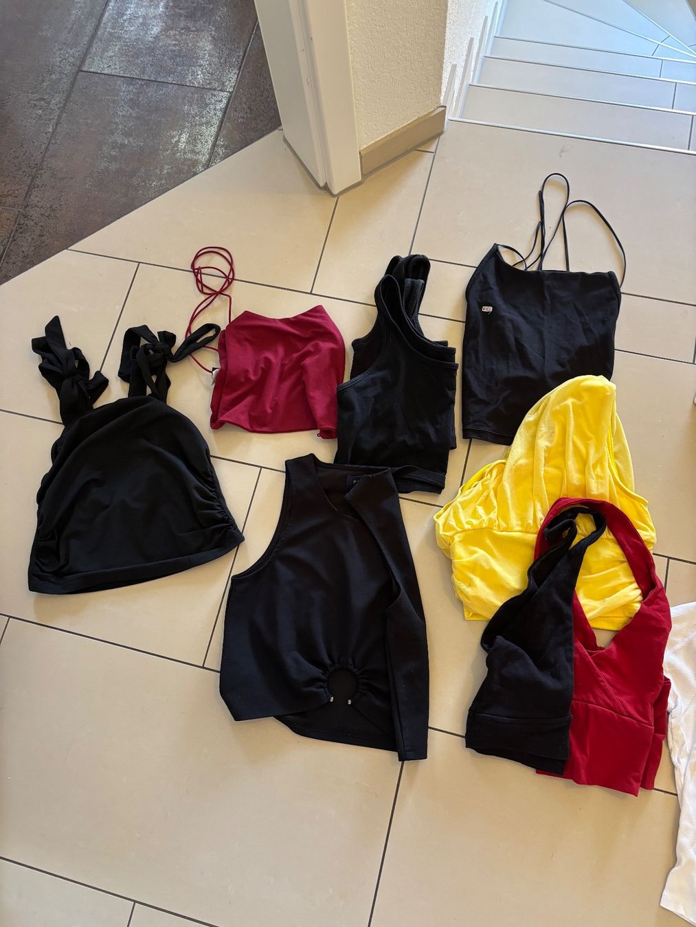 Kleiderpakete: Kleiderpaket Shirts und Tops – Gebraucht aus Kaisten von Elsandy 1