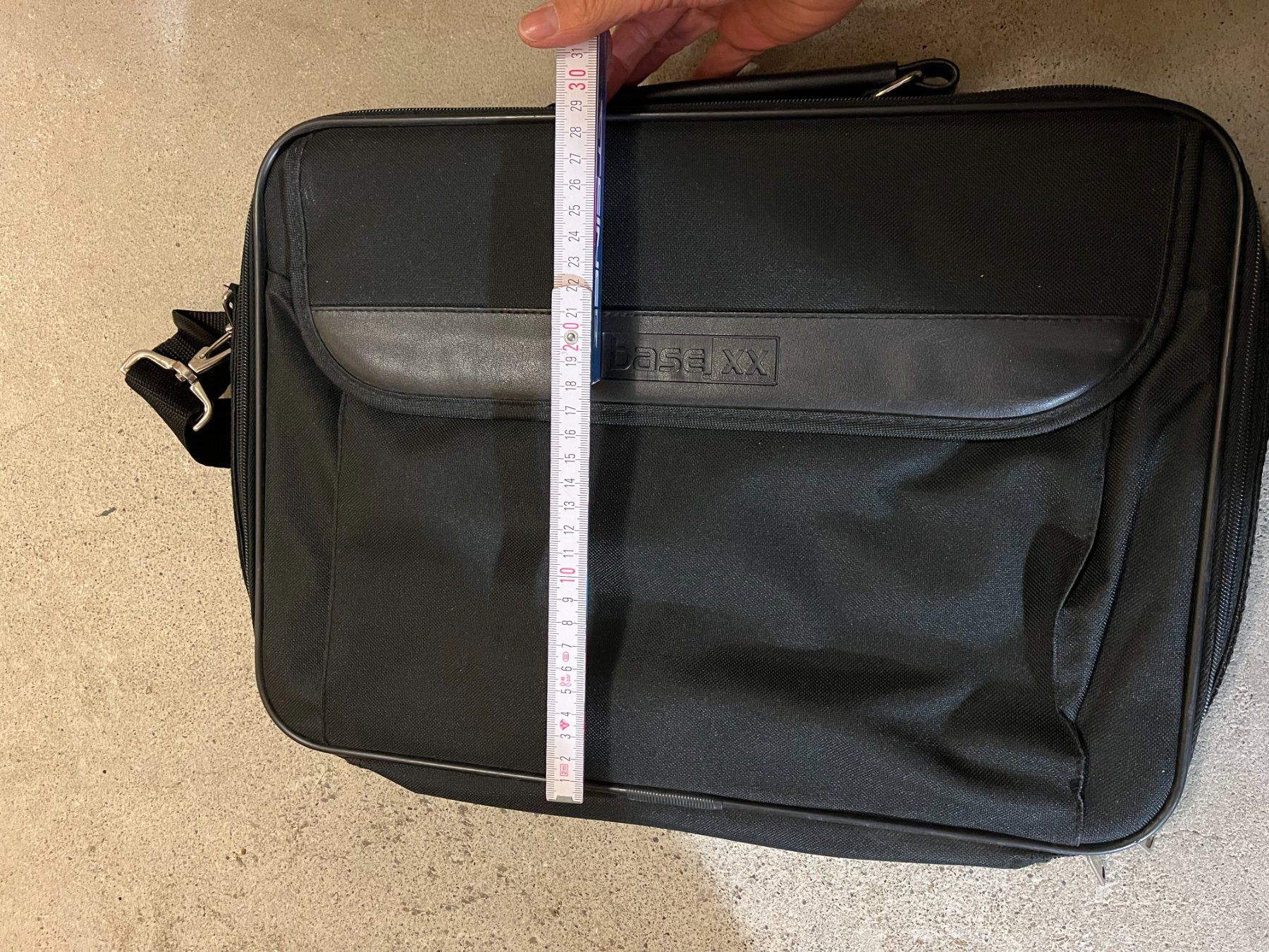 Sacs: Laptoptasche  NEU – D'occasion à Zürich par 8825 1