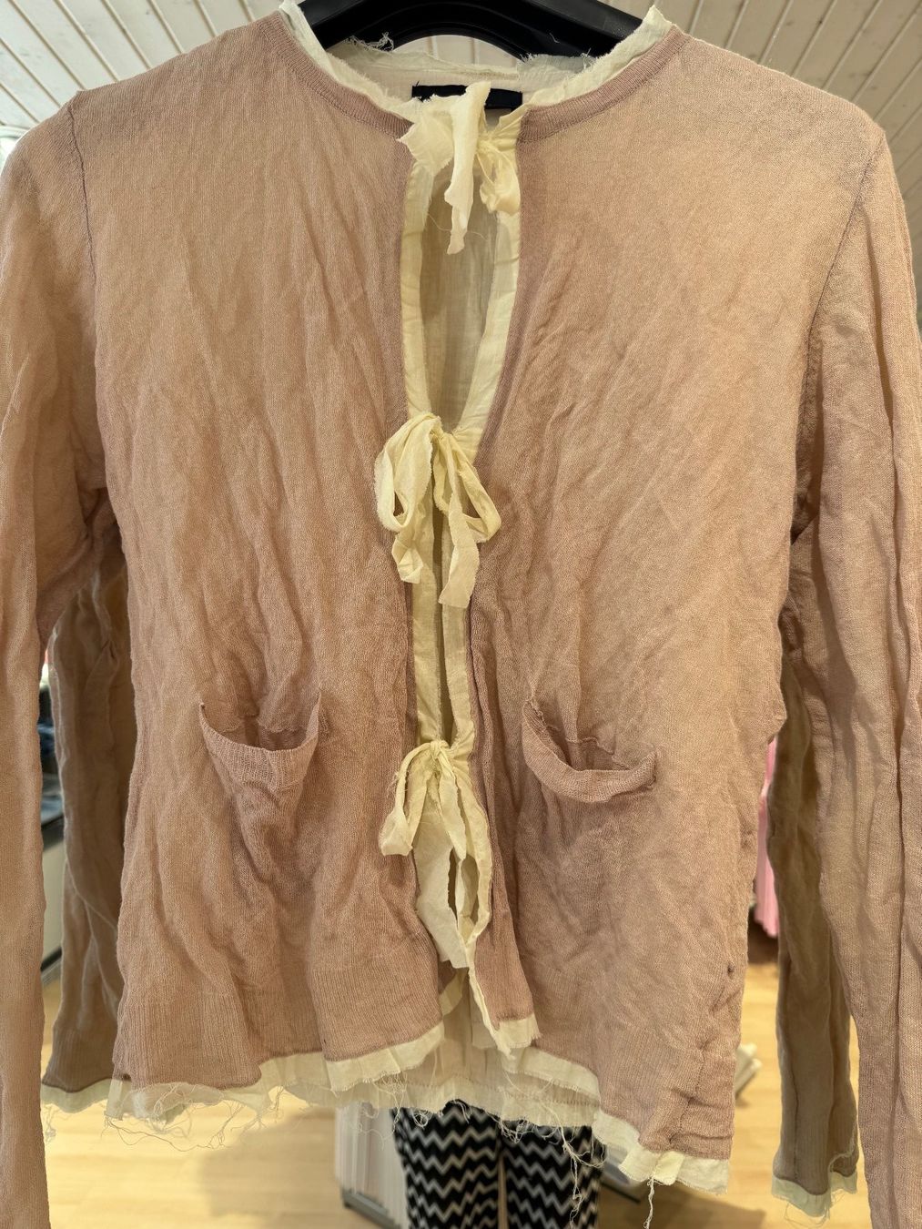 Zara Camicette: Herziges Blusenjäckli, Zara, Gr. M – Nuovo (secondo la descrizione) da Oberrohrdorf venduto da maggys15 1