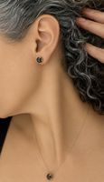 18 Karat Gelbgold (750) Ohrstecker mit  Spinellen 2.98 ct