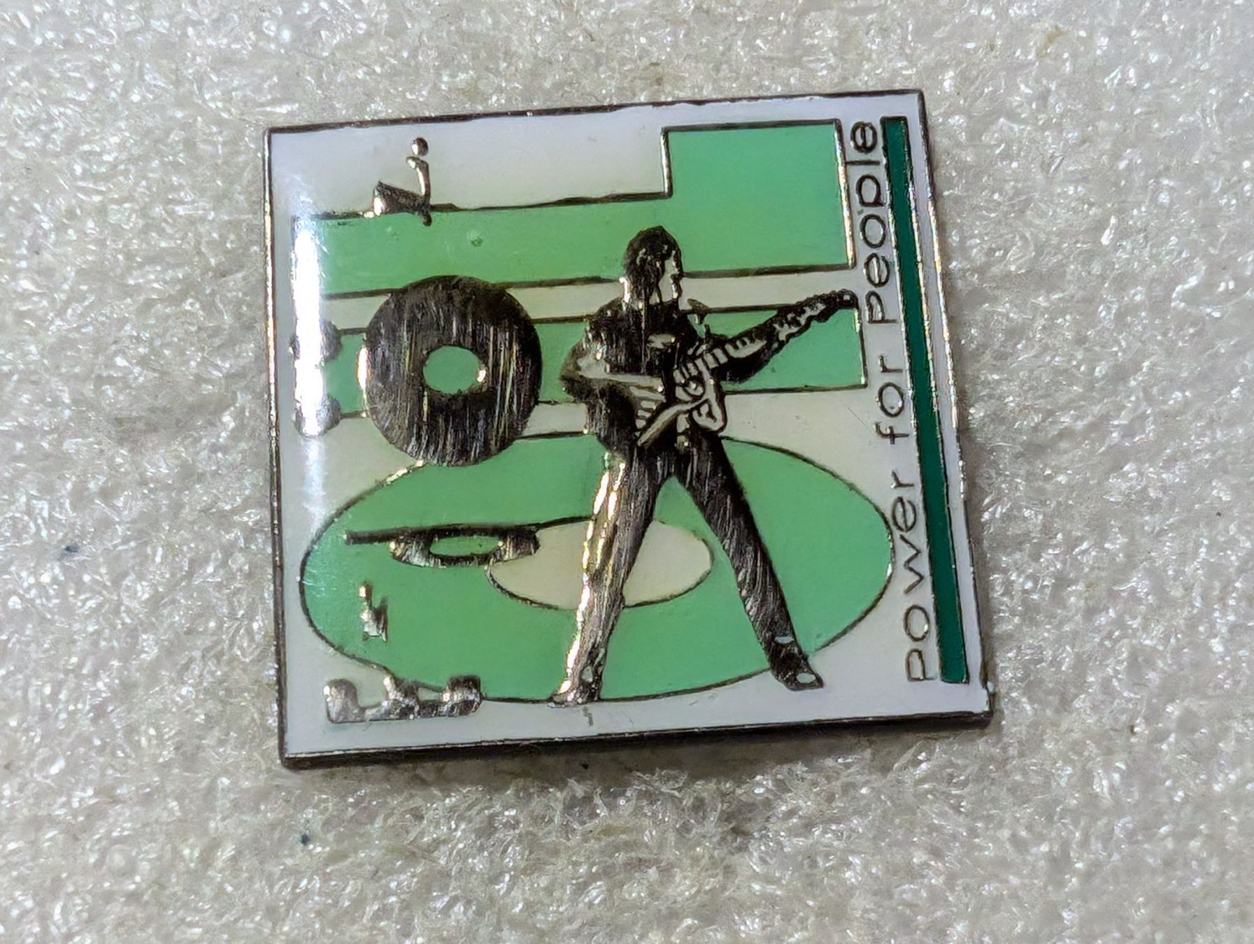 Plaketten & Abzeichen: Ansteckpin 163: Oil – Gebraucht aus Oppligen von Pin-Fall-Shop