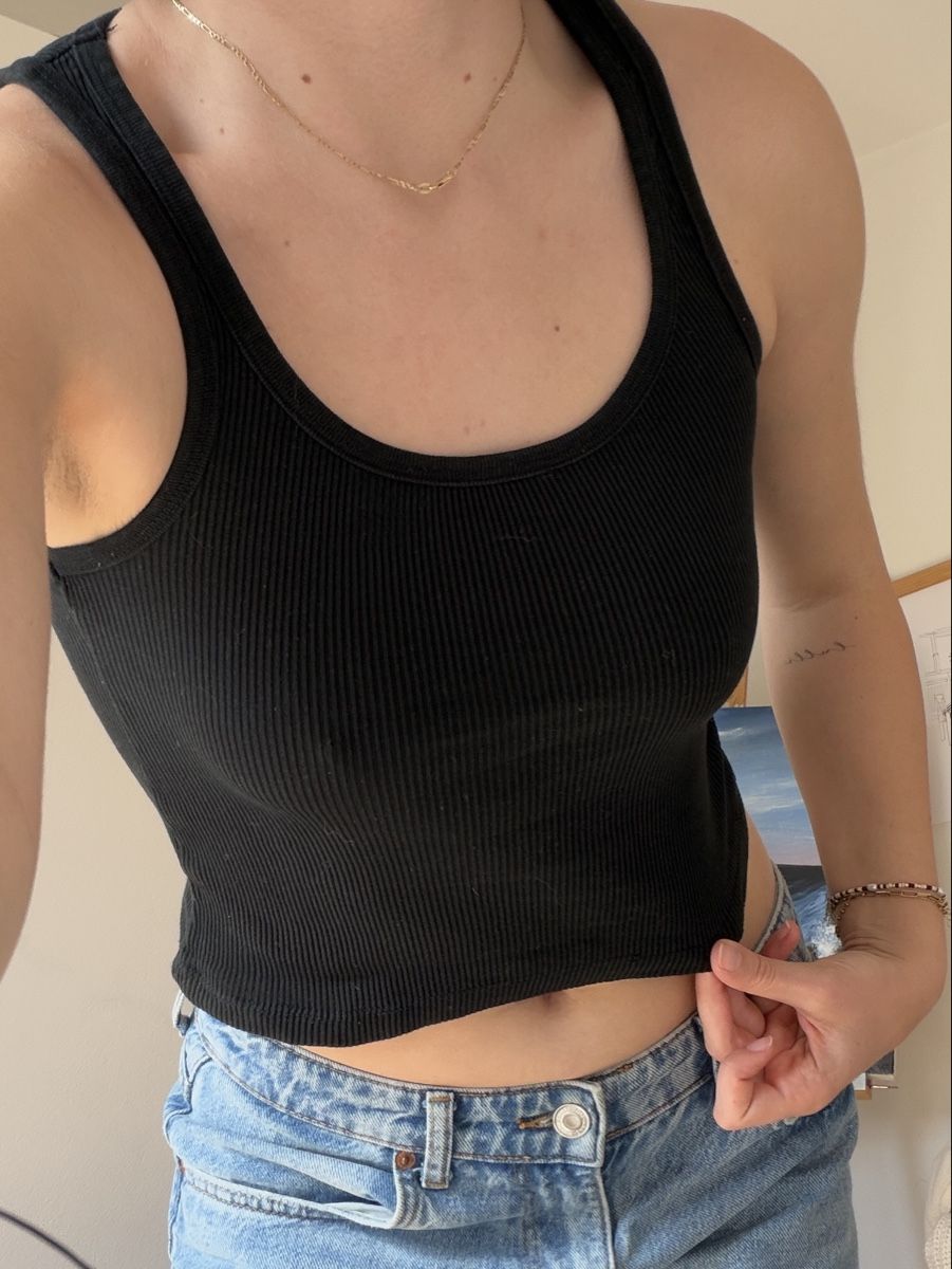 Tops: Damen Ripptop schwarz Grösse S gut erhalten – Gebraucht aus Aesch von fiona.sophie