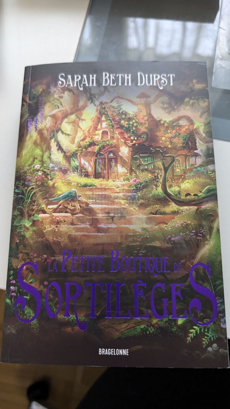 Libri: La petite boutique des sortilèges – Nuovo (secondo la descrizione) da Bernex venduto da Natalys