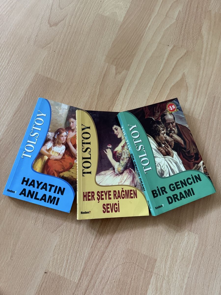 Libri: Türkce kitap Tolstoy serisi – Usato da Hochfelden venduto da Jenny_9093 1