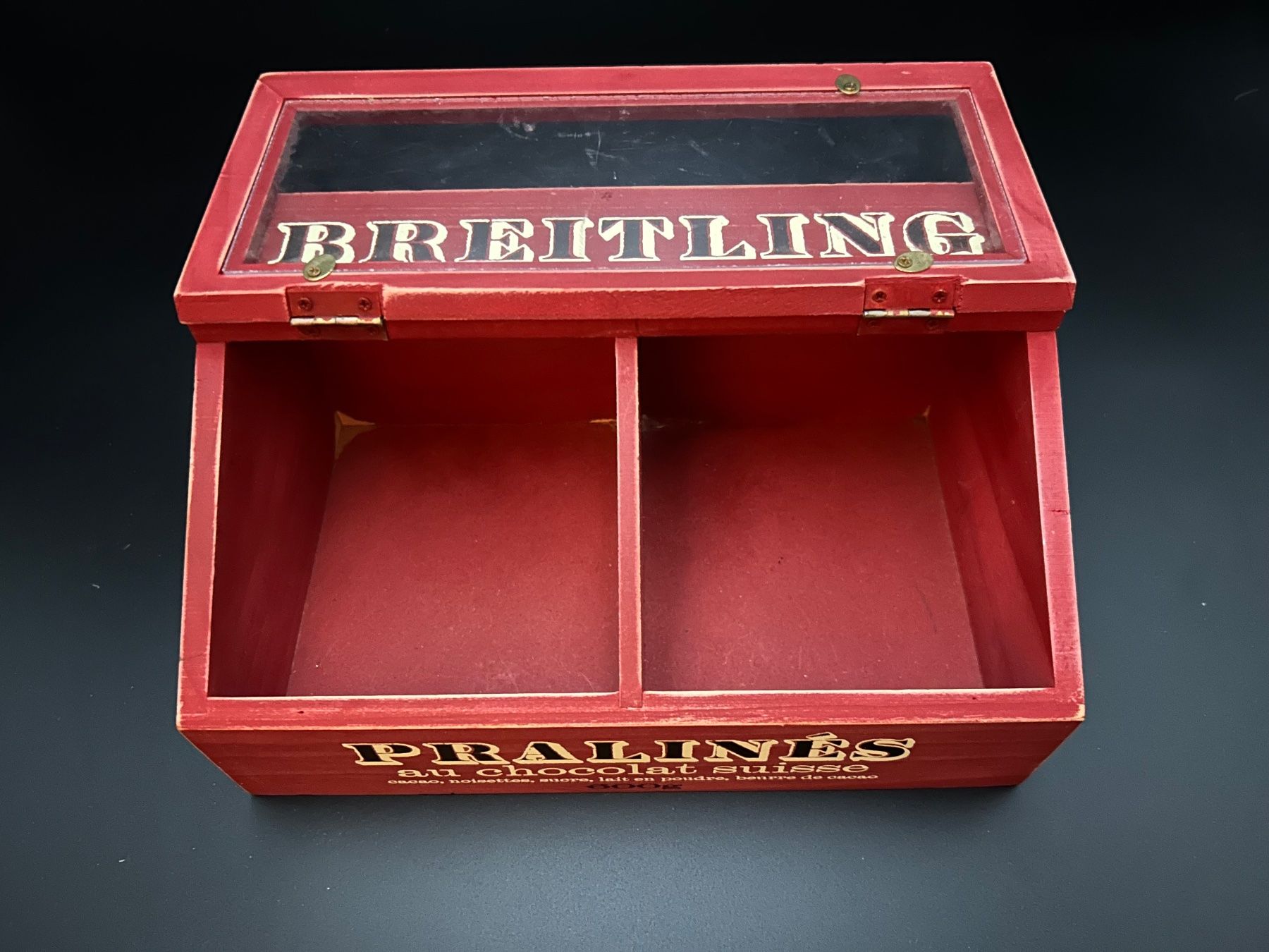 Breitling Altro per la casa: Breitling Holzbox - Rot. – Usato da Winterthur venduto da Babou2012 1