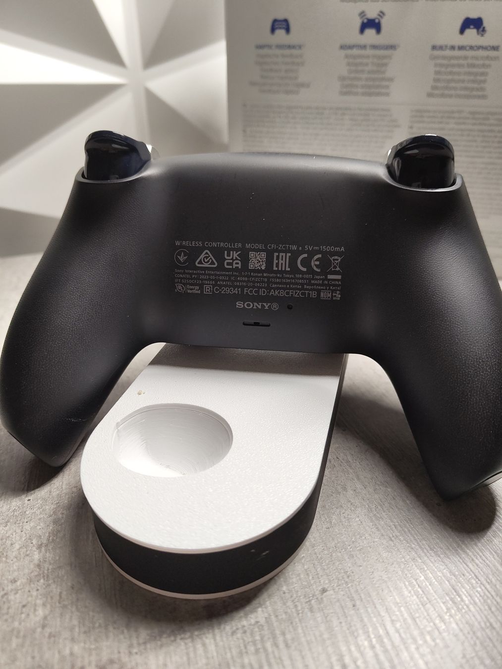 Sony Controller: PS5 Sony DualSense Controller "Retro" Design 🥵🔥 – Nuovo e nell'imballaggio originale da Sargans venduto da ver_ncy5 3