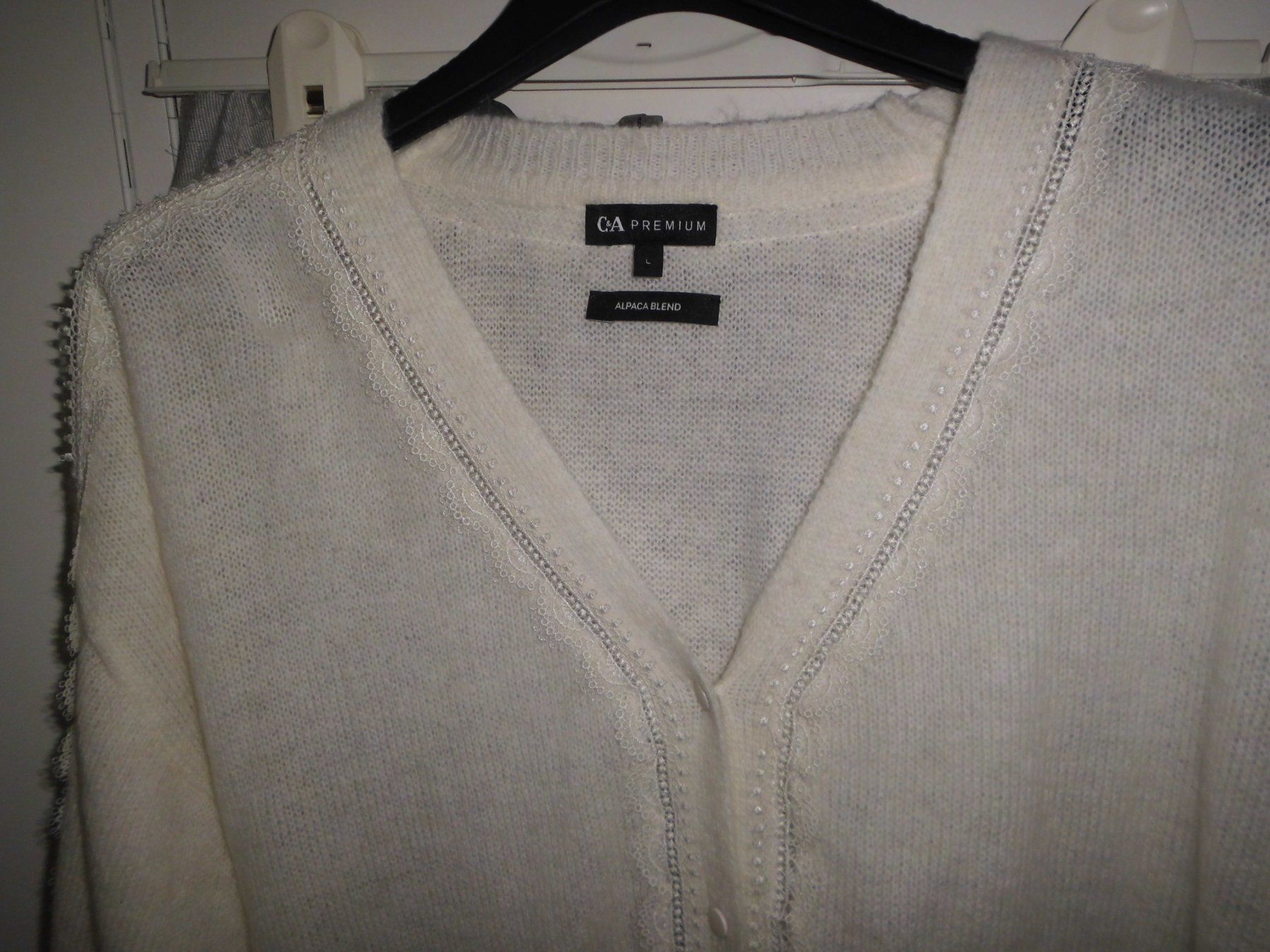 Gilet & Giacche senza maniche: Cardigan blanc T. L – Nuovo (secondo la descrizione) da Marin-Epagnier venduto da Madja 1