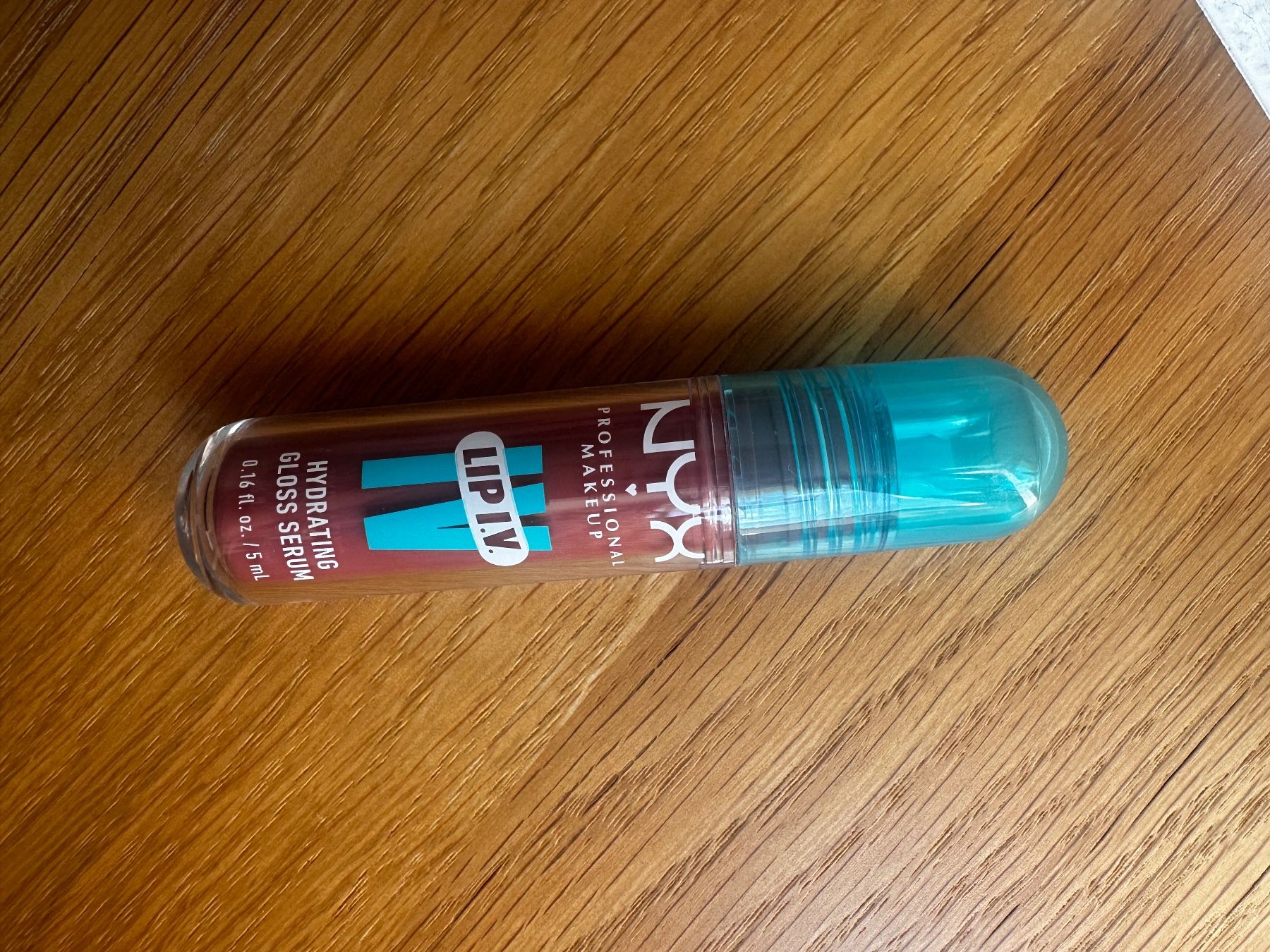 NYX Professional Makeup Make-up: NYX / Hydrating Gloss Sérum – Usato da Saicourt venduto da Liman25