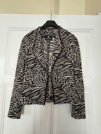 Navyboot Wollmischung Strick Blazer Jacke  neuwertig
