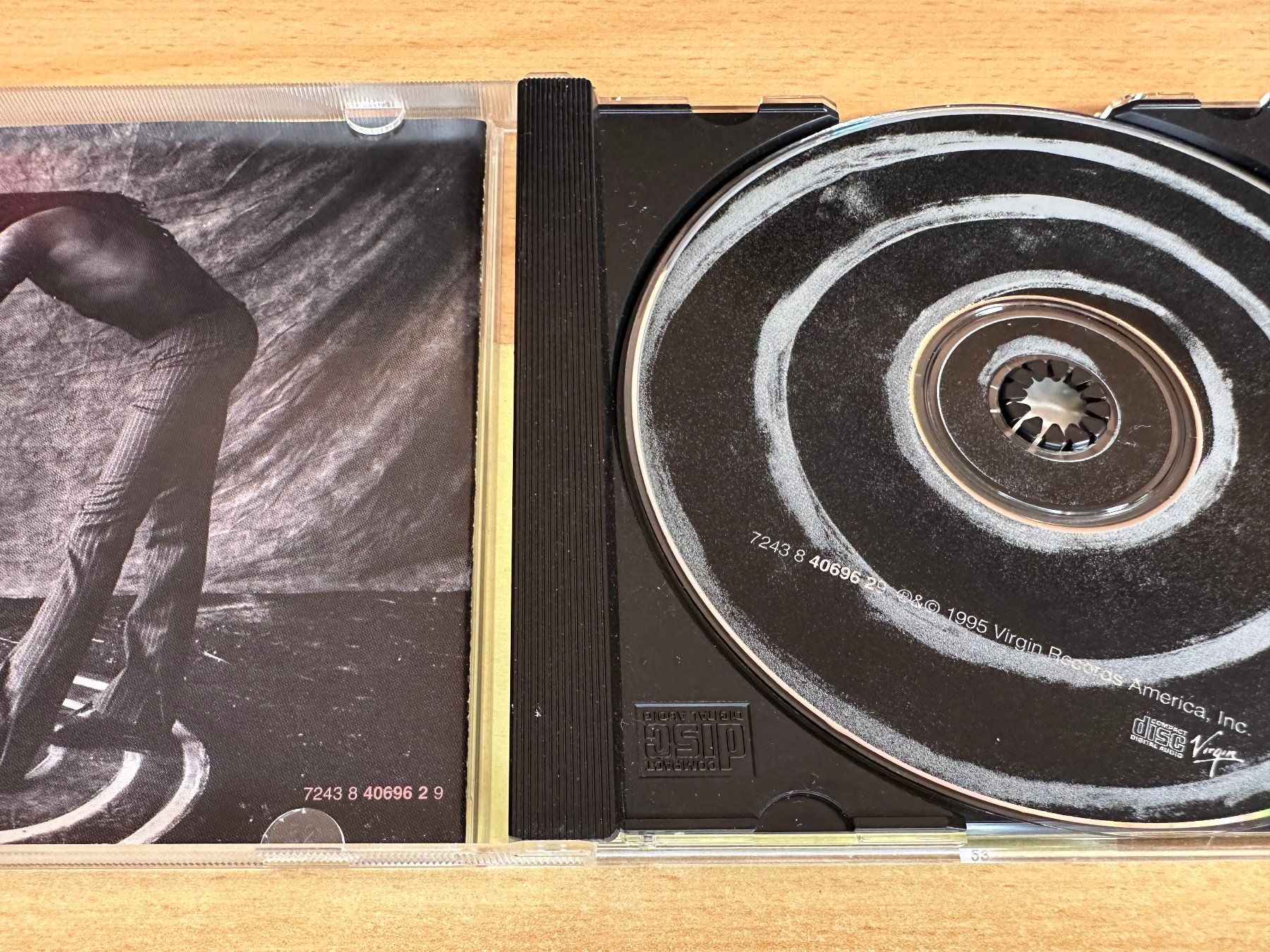 CDs: Lenny Kravitz – Circus – Gebraucht aus Rikon im Tösstal von Alpenmutz 2