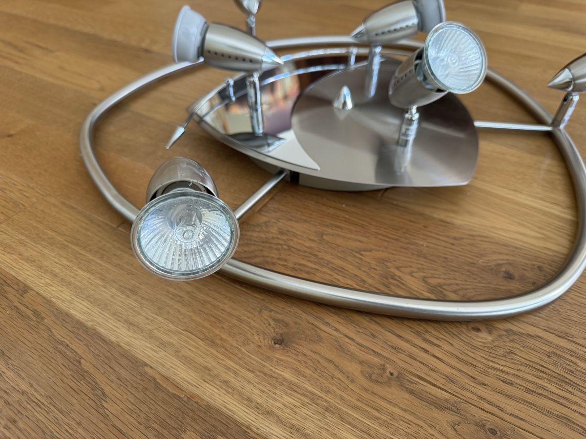 Lustres & lampes de plafonds: Deckenlampe, LED, Spot – D'occasion à Trachslau par Sotano 1