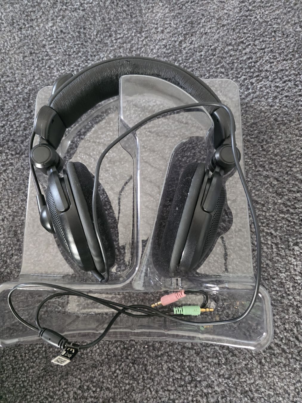 Cuffie: Speedlink Medusa NX Gaming Headset – Usato da Basel venduto da Dubworld 1