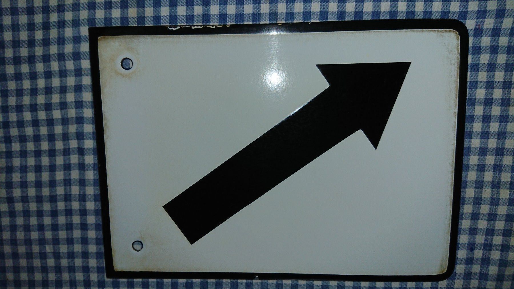 Insegne: Deux plaques de voie émaillée – Usato da Cortaillod venduto da signep 4