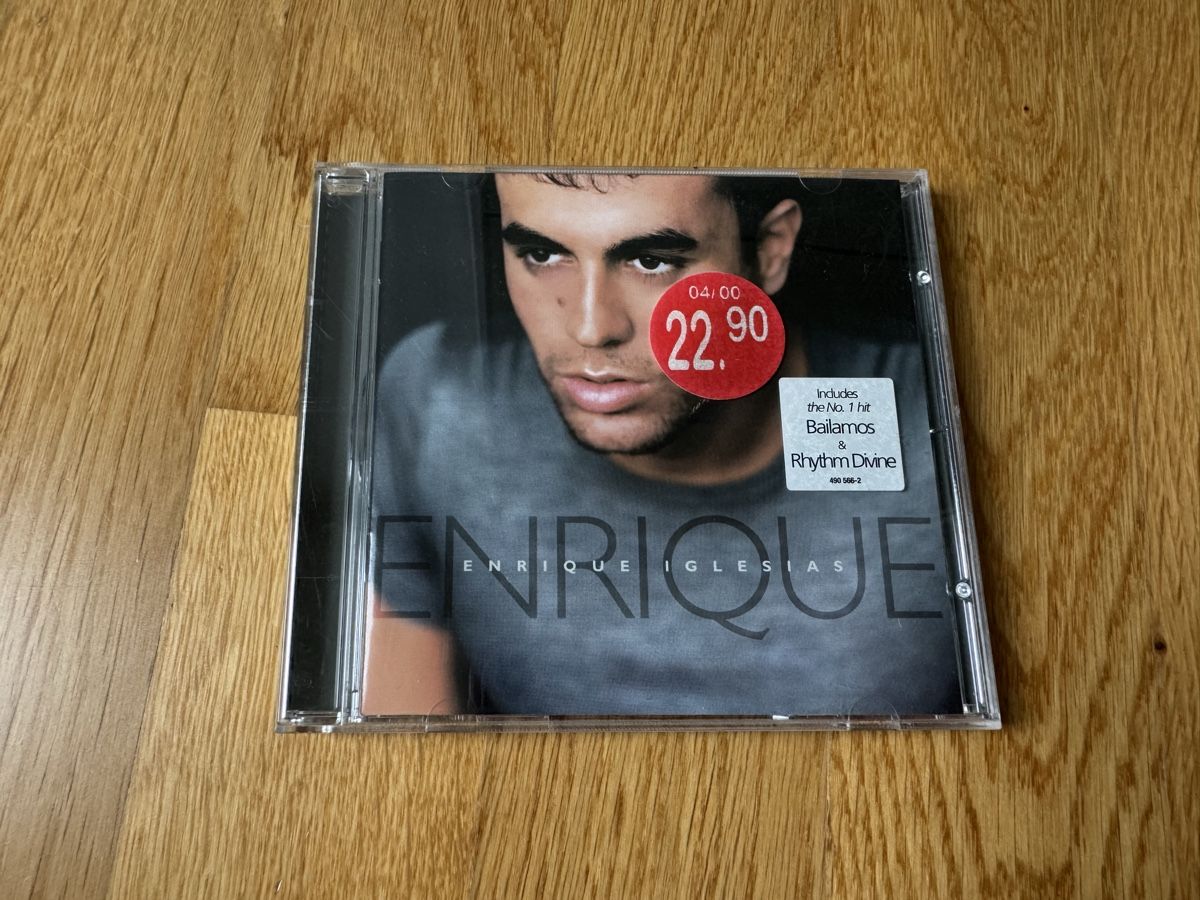CD: Enrique Iglesias CD - Rhythm Divine – Usato da Zürich venduto da wtpooh