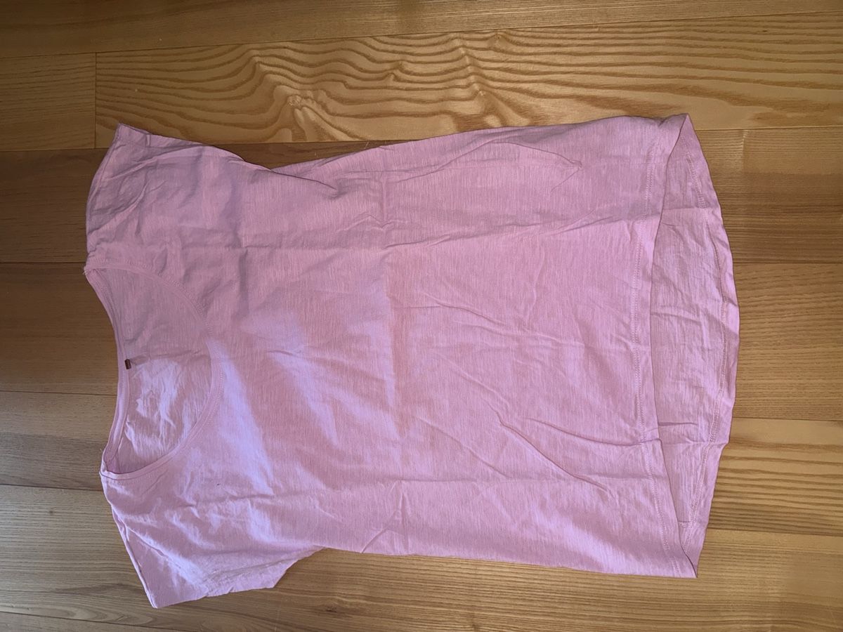 T-shirts: Tshirt – Neuf (Voir description) à Itingen par jessi811
