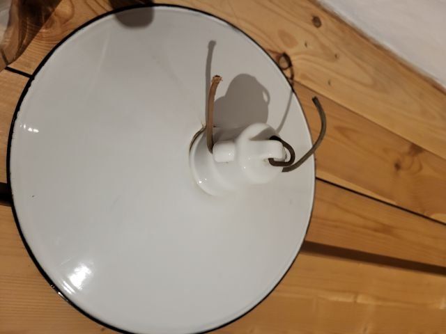 Lampen: Antike Stalllaterne – Neu (gemäss Beschreibung) aus Andelfingen von Flippi64